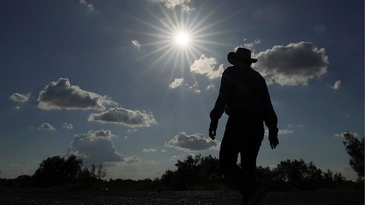 | Photo: AP  : Australia Sees Hottest August Since 1995 As Temp Crosses 40 Degrees